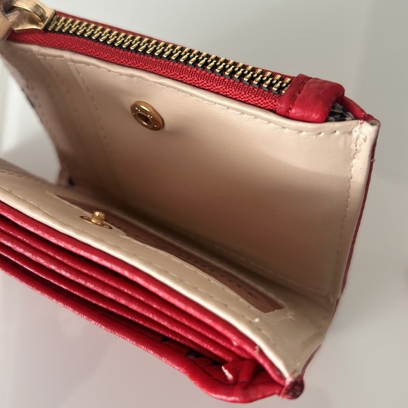 Juicy Red Rhinestone Pullout Card Case Wallet - Picture 4 of 6